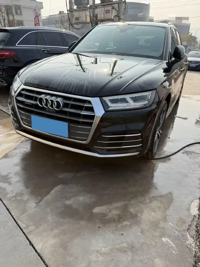 2018 Audi Q5L 2.0T 190HP L4 7DCT,autocango,china used car exporter,china ev exporter,chinese used car exporter,chinese used ev exporter