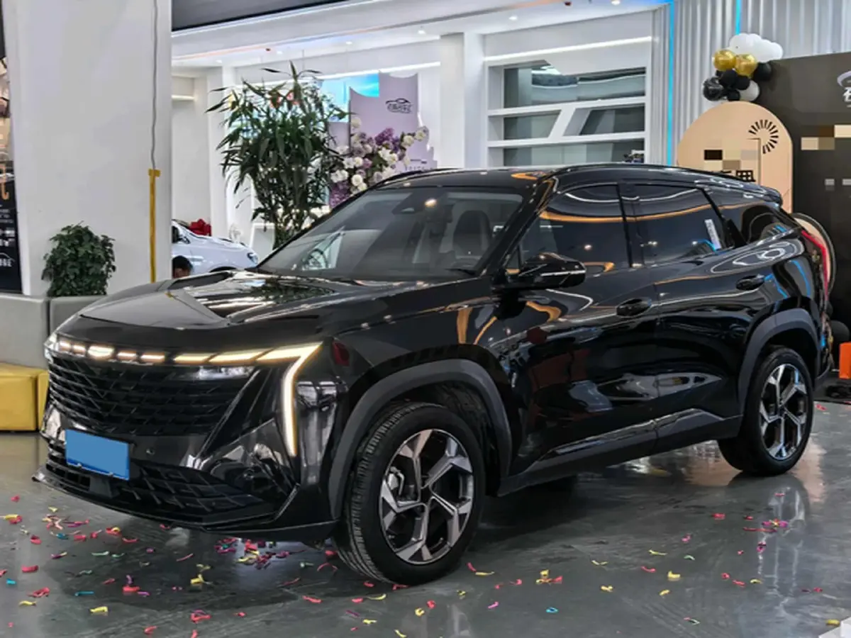 2023 Geely StarRay 1.5T 181HP L4 7DCT