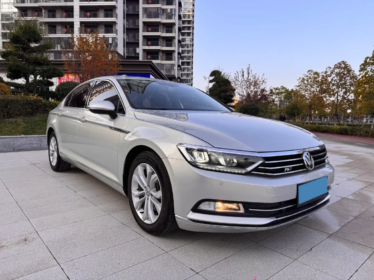 2019 Volkswagen Tayron 2.0T 186HP L4 7DCT,autocango,china used car exporter,china ev exporter,chinese used car exporter,chinese used ev exporter