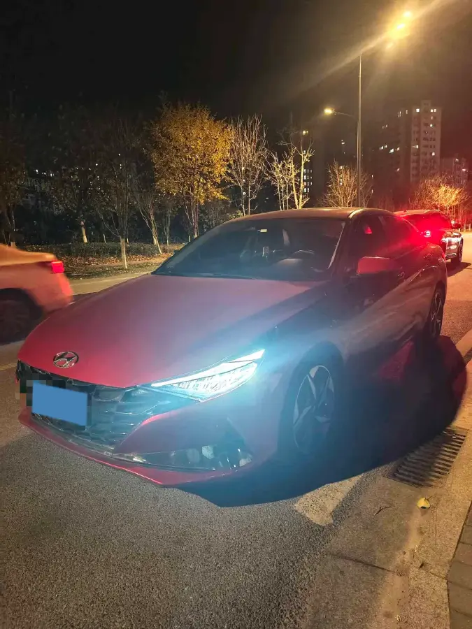 2021 Hyundai Elantra 1.5L 115HP L4 CVT