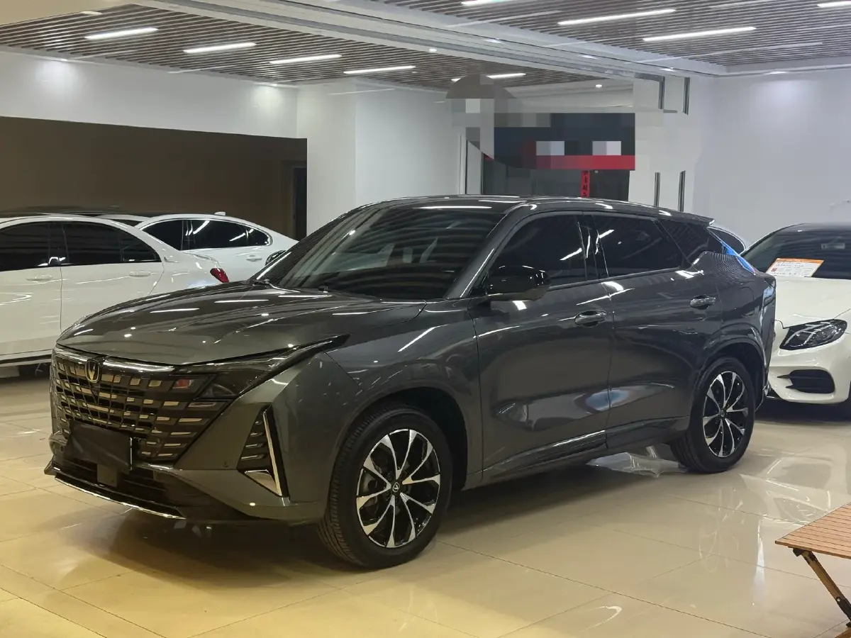 2024 ChangAn UNI-Z 1.5L 98HP L4 E-CVT PHEV 18.4KWH