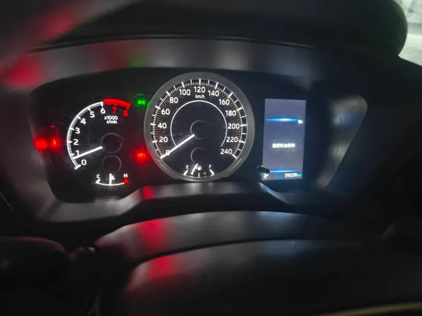 2021 Toyota Corolla 1.2T 116HP L4 CVT,autocango,china used car exporter,china ev exporter,chinese used car exporter,chinese used ev exporter