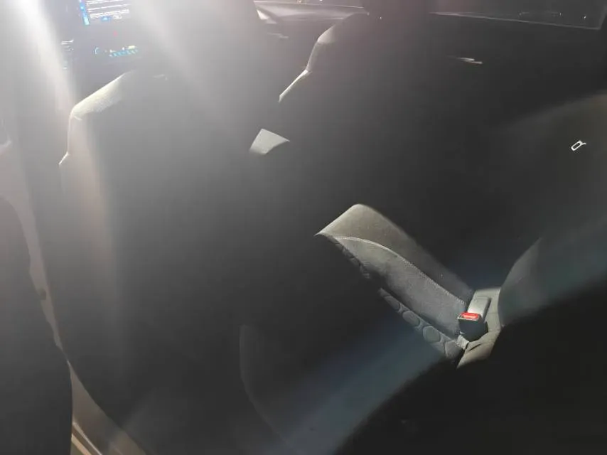 2021 Toyota Corolla 1.2T 116HP L4 CVT,autocango,china used car exporter,china ev exporter,chinese used car exporter,chinese used ev exporter