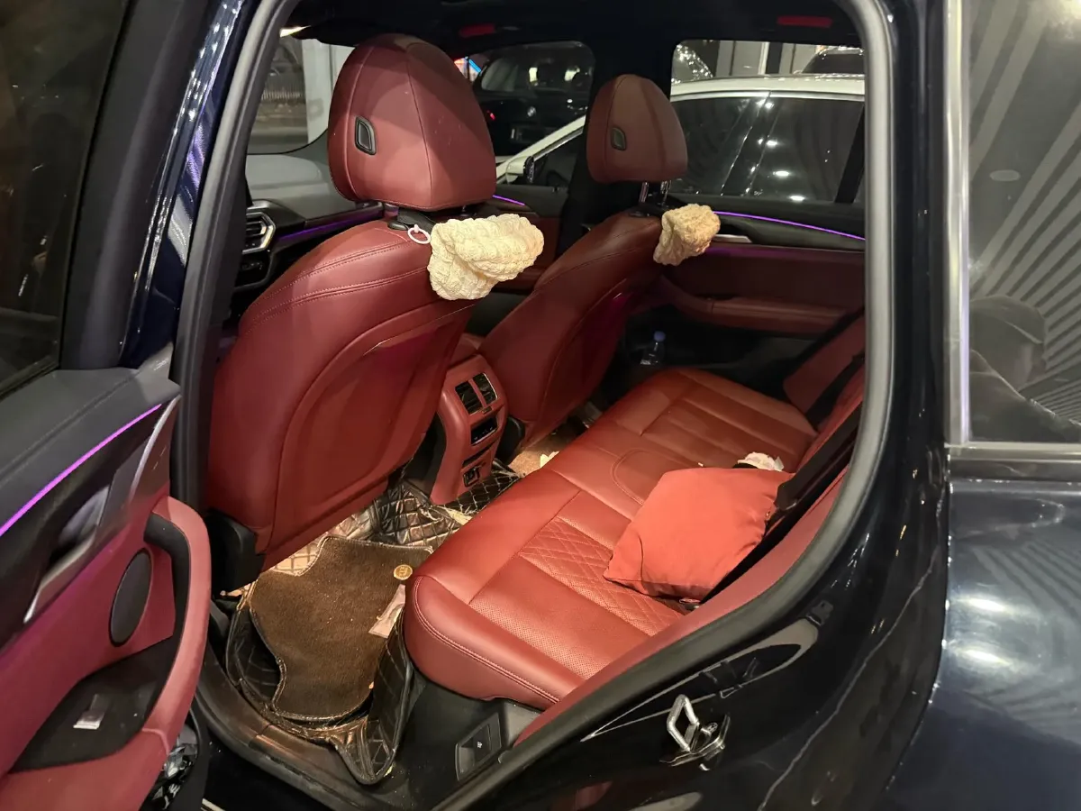 2023 BMW X3 2.0T 245HP L4 8AT,autocango,china used car exporter,china ev exporter,chinese used car exporter,chinese used ev exporter