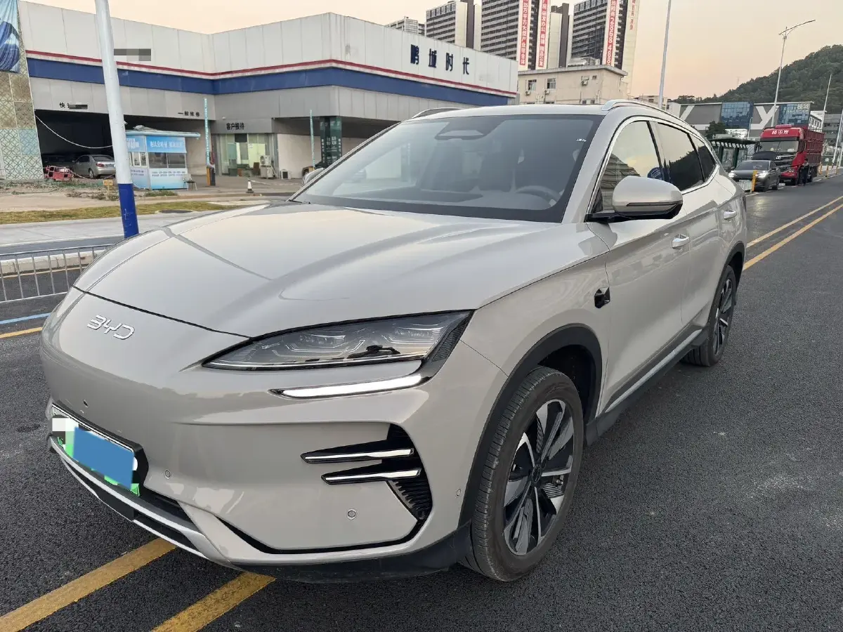 2025 BYD Song Plus BEV 71.8KWH