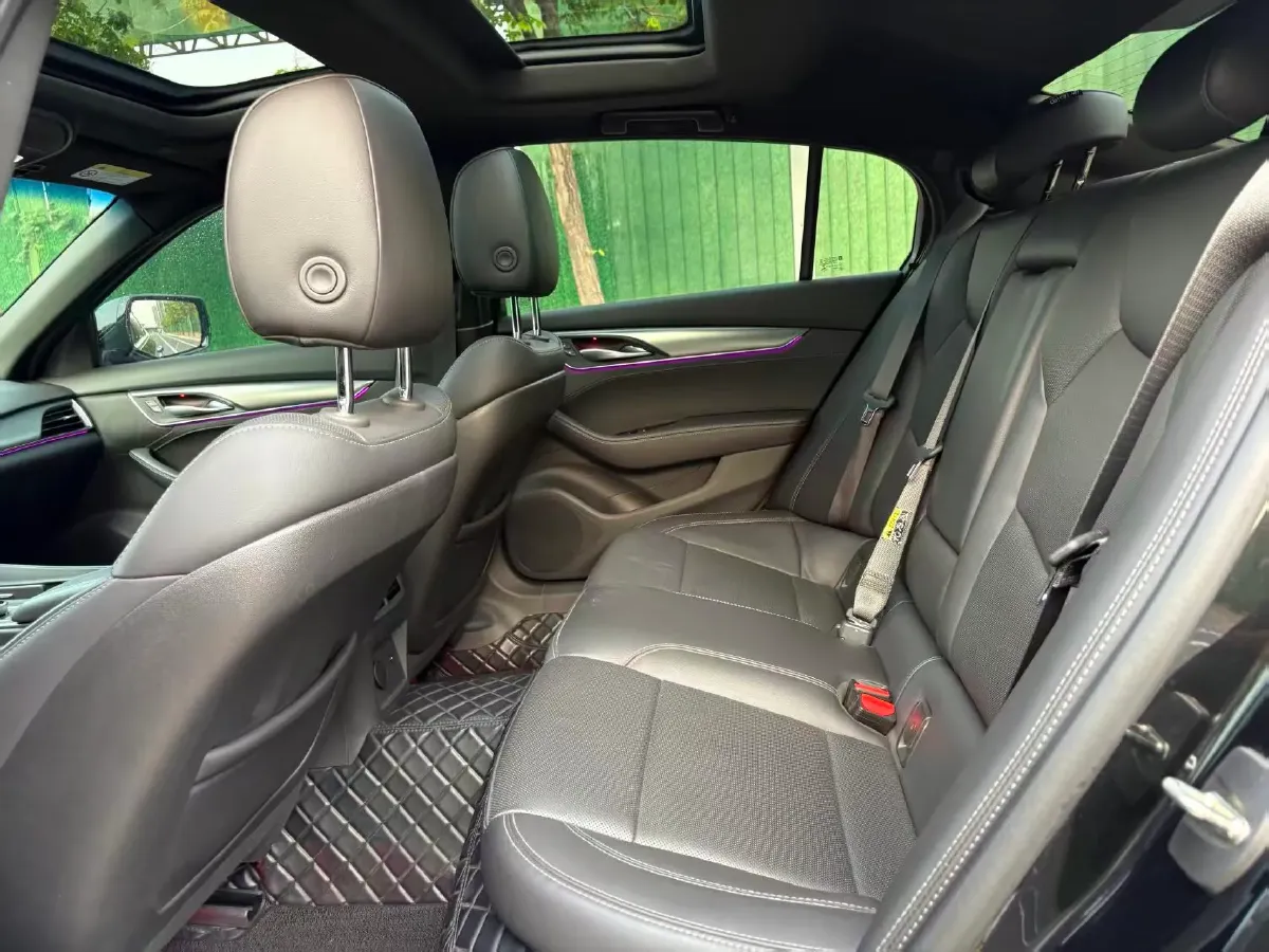 2023 Cadillac CT5 2.0T 237HP L4 10AT,autocango,china used car exporter,china ev exporter,chinese used car exporter,chinese used ev exporter