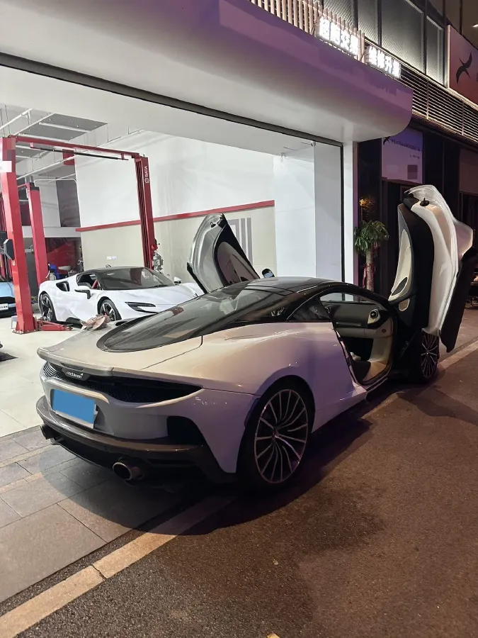 2019 Lorinser MAYBACH S Class 3.0T 367HP V6 9AT,autocango,china used car exporter,china ev exporter,chinese used car exporter,chinese used ev exporter