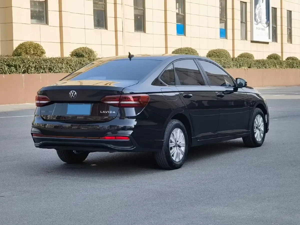 2023 Volkswagen Lavida 1.5L 113HP L4 6AT,autocango,china used car exporter,china ev exporter,chinese used car exporter,chinese used ev exporter