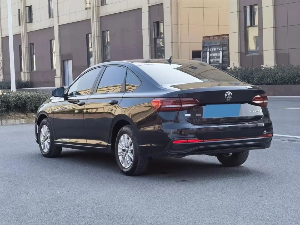 2023 Volkswagen Lavida 1.5L 113HP L4 6AT,autocango,china used car exporter,china ev exporter,chinese used car exporter,chinese used ev exporter