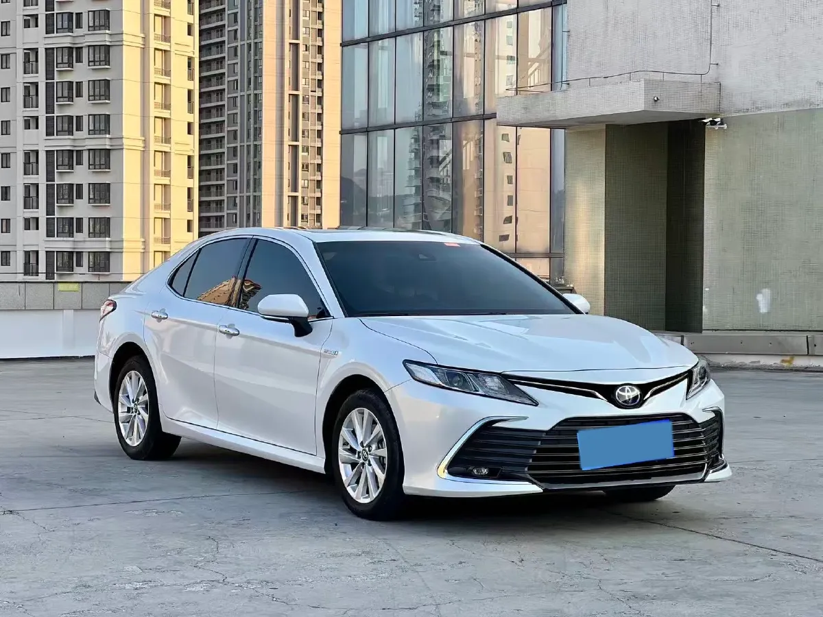 2023 Toyota Camry 2.5L 178HP L4 E-CVT Hybrid,autocango,china used car exporter,china ev exporter,chinese used car exporter,chinese used ev exporter