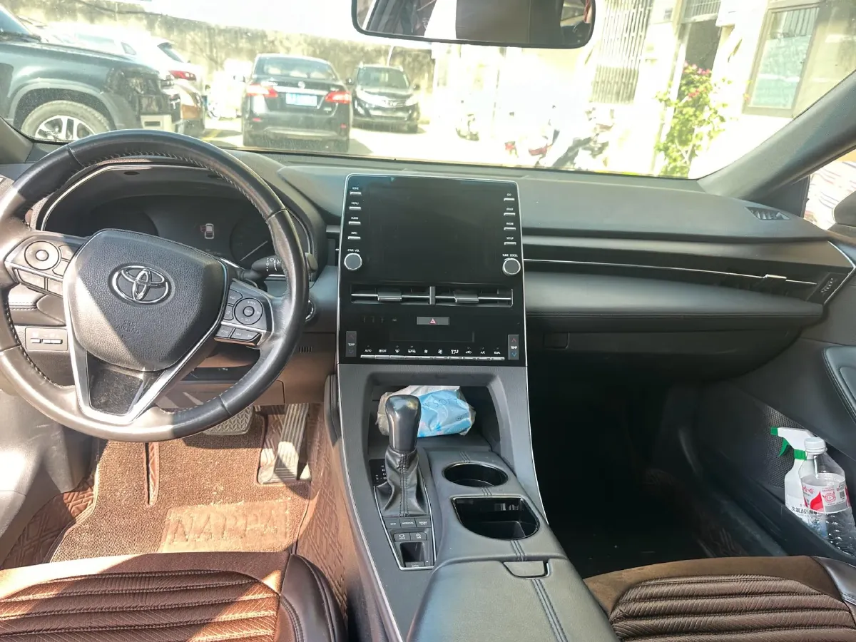 2021 Toyota Avalon 2.5L 209HP L4 8AT,autocango,china used car exporter,china ev exporter,chinese used car exporter,chinese used ev exporter