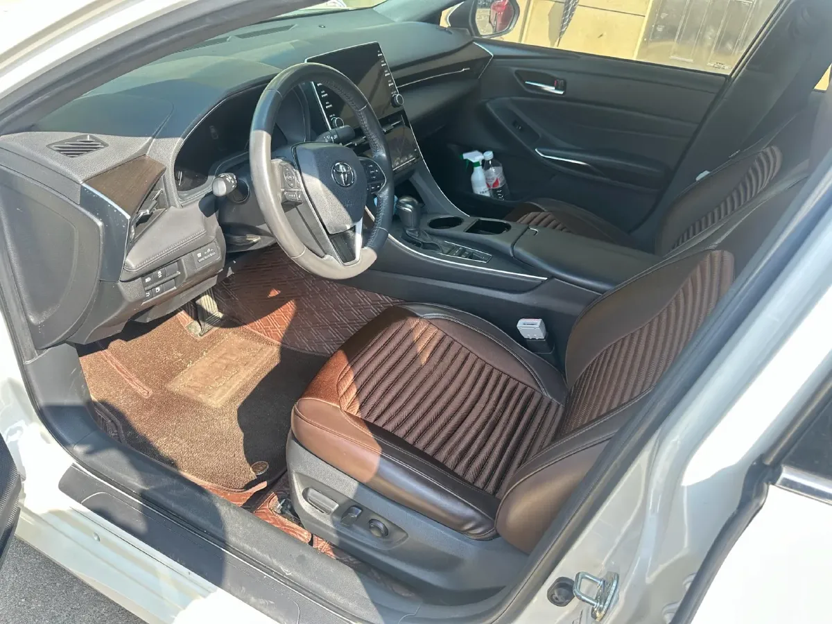 2021 Toyota Avalon 2.5L 209HP L4 8AT,autocango,china used car exporter,china ev exporter,chinese used car exporter,chinese used ev exporter