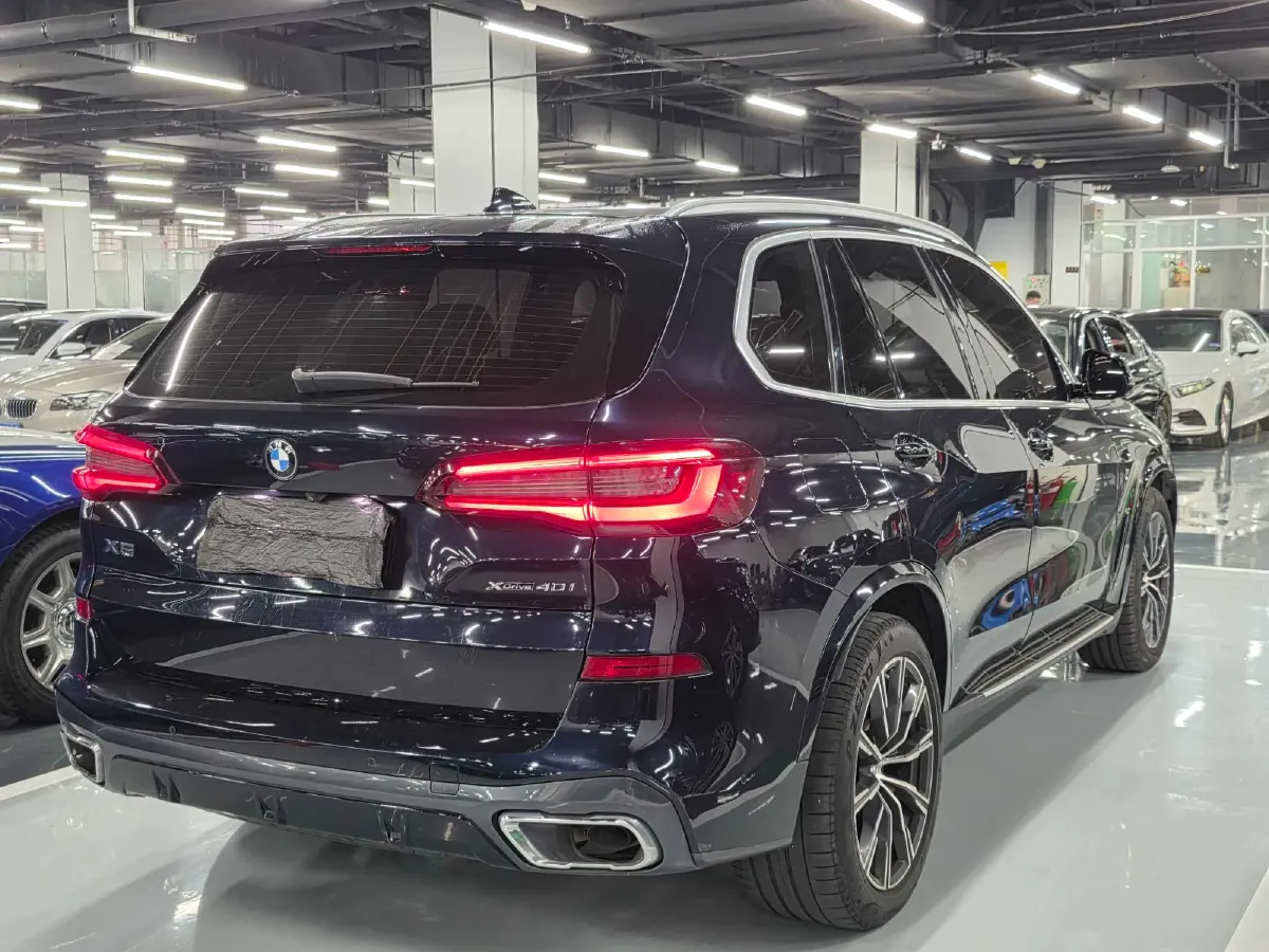 2021 BMW X5 3.0T 340HP L6 8AT,autocango,china used car exporter,china ev exporter,chinese used car exporter,chinese used ev exporter
