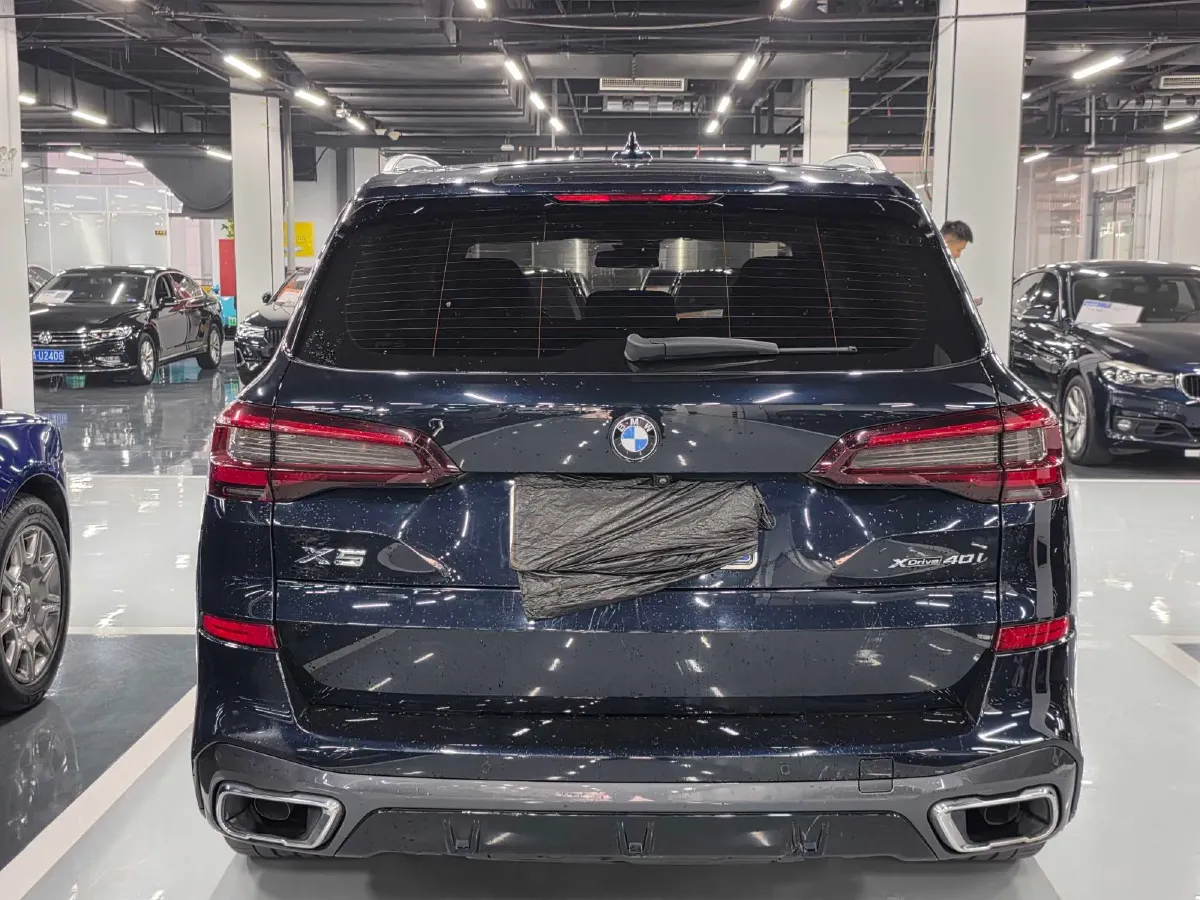 2021 BMW X5 3.0T 340HP L6 8AT,autocango,china used car exporter,china ev exporter,chinese used car exporter,chinese used ev exporter