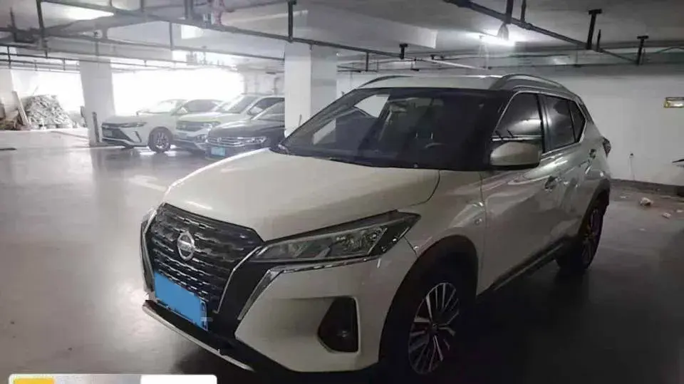 2022 Nissan Kicks 1.5L 122HP L4 CVT