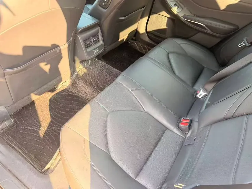 2022 Toyota Avalon 2.0L 178HP L4 CVT,autocango,china used car exporter,china ev exporter,chinese used car exporter,chinese used ev exporter