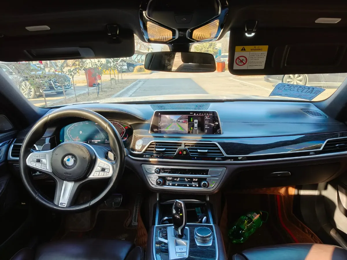 2019 BMW 7 Series 3.0T 340HP L6 8AT,autocango,china used car exporter,china ev exporter,chinese used car exporter,chinese used ev exporter