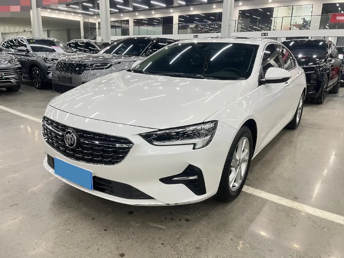 2022 Buick Regal 1.5T 169HP L4 9AT
