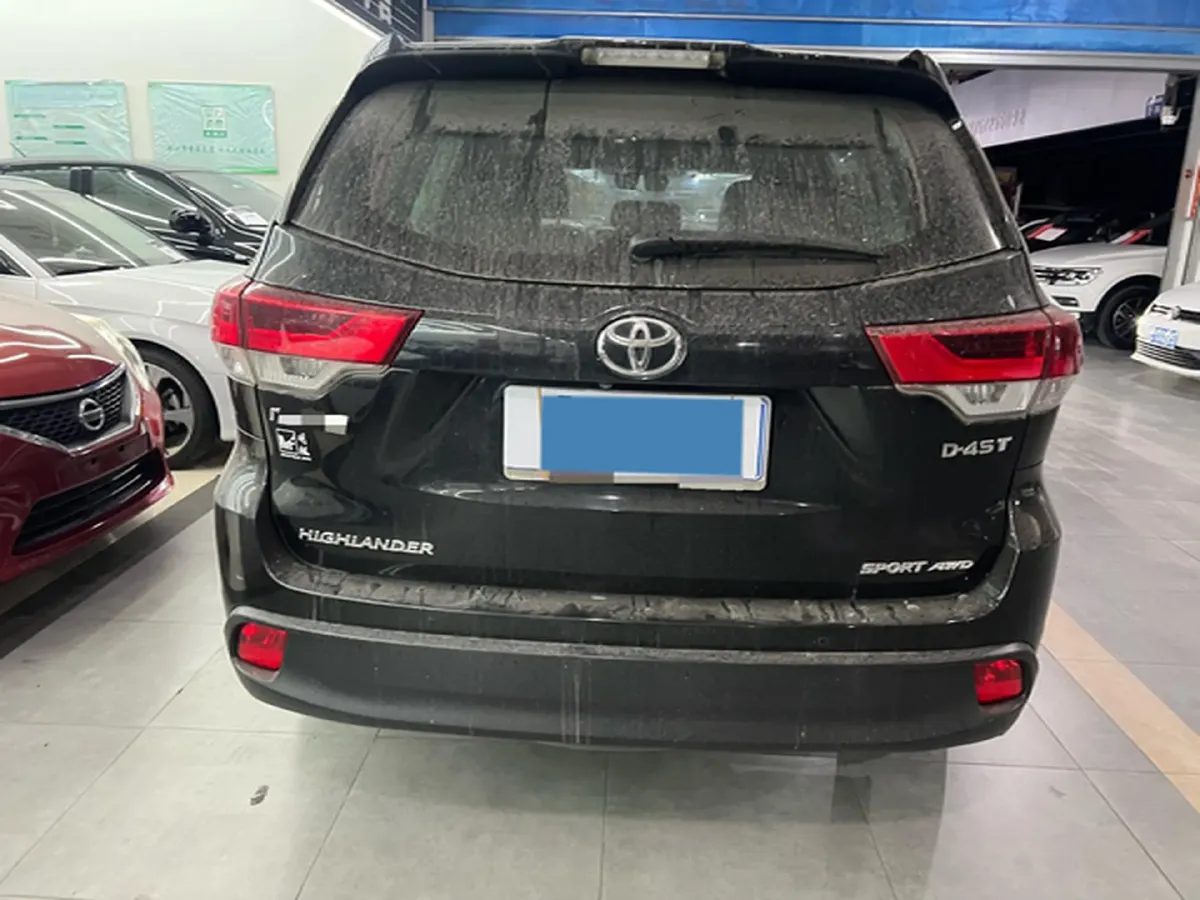 2021 Toyota Highlander 2.0T 220HP L4 6AT,autocango,china used car exporter,china ev exporter,chinese used car exporter,chinese used ev exporter
