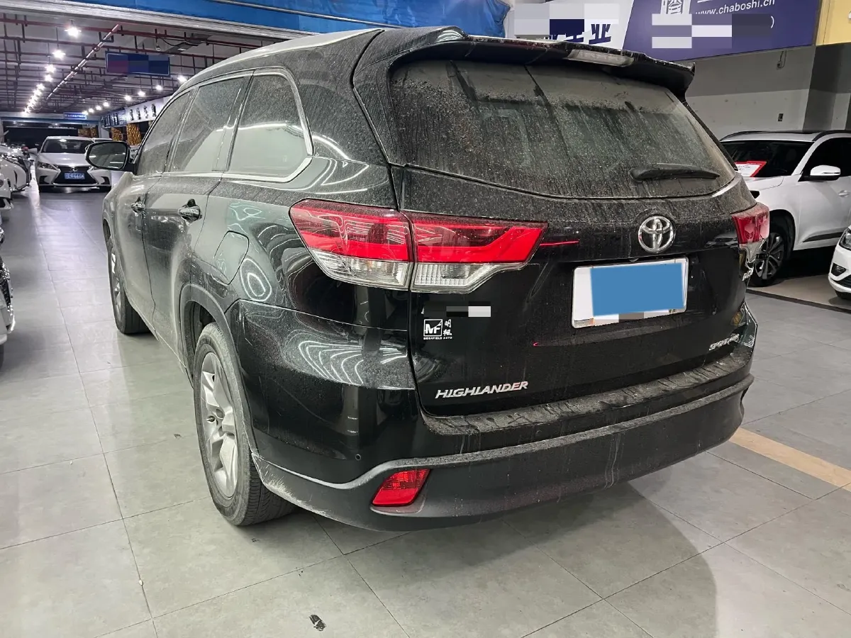 2021 Toyota Highlander 2.0T 220HP L4 6AT,autocango,china used car exporter,china ev exporter,chinese used car exporter,chinese used ev exporter