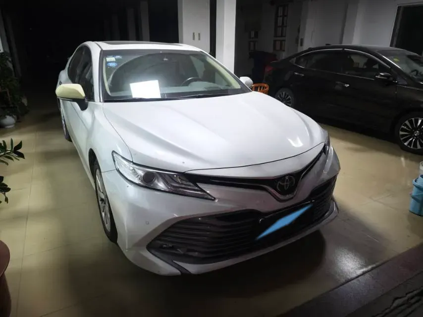 2018 Toyota Camry 2.0L 169HP L4 6AT,autocango,china used car exporter,china ev exporter,chinese used car exporter,chinese used ev exporter