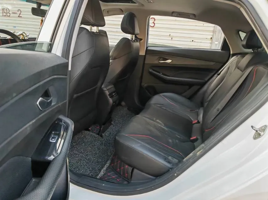 2022 Geely Binray 1.5T 181HP L4 7DCT,autocango,china used car exporter,china ev exporter,chinese used car exporter,chinese used ev exporter