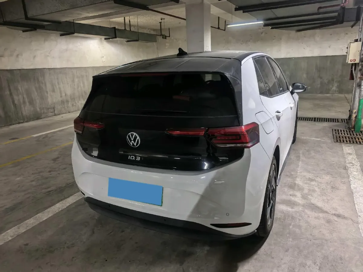 2024 Volkswagen ID.3 BEV 52.8KWH,autocango,china used car exporter,china ev exporter,chinese used car exporter,chinese used ev exporter