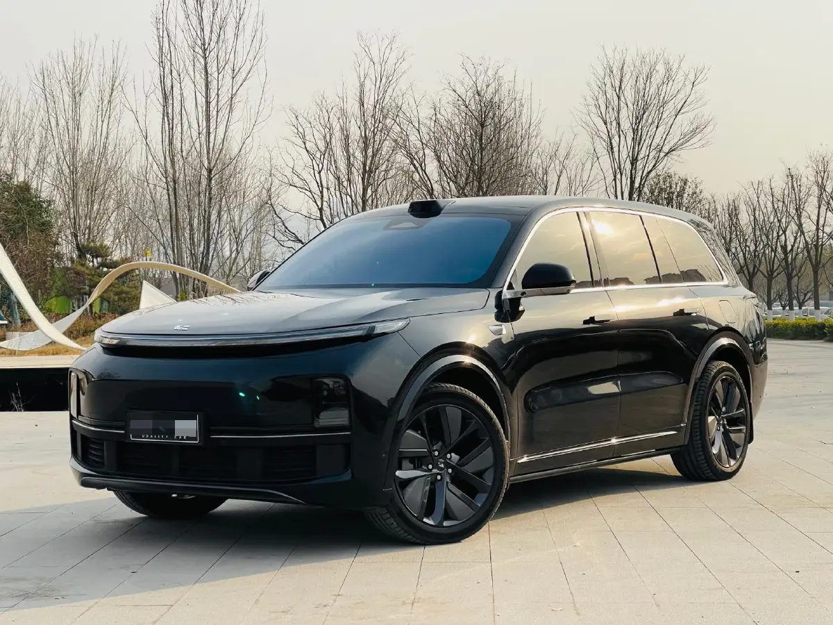 2024 Toyota Land Cruiser Prado 2.4T 282HP L4 8AT Hybrid