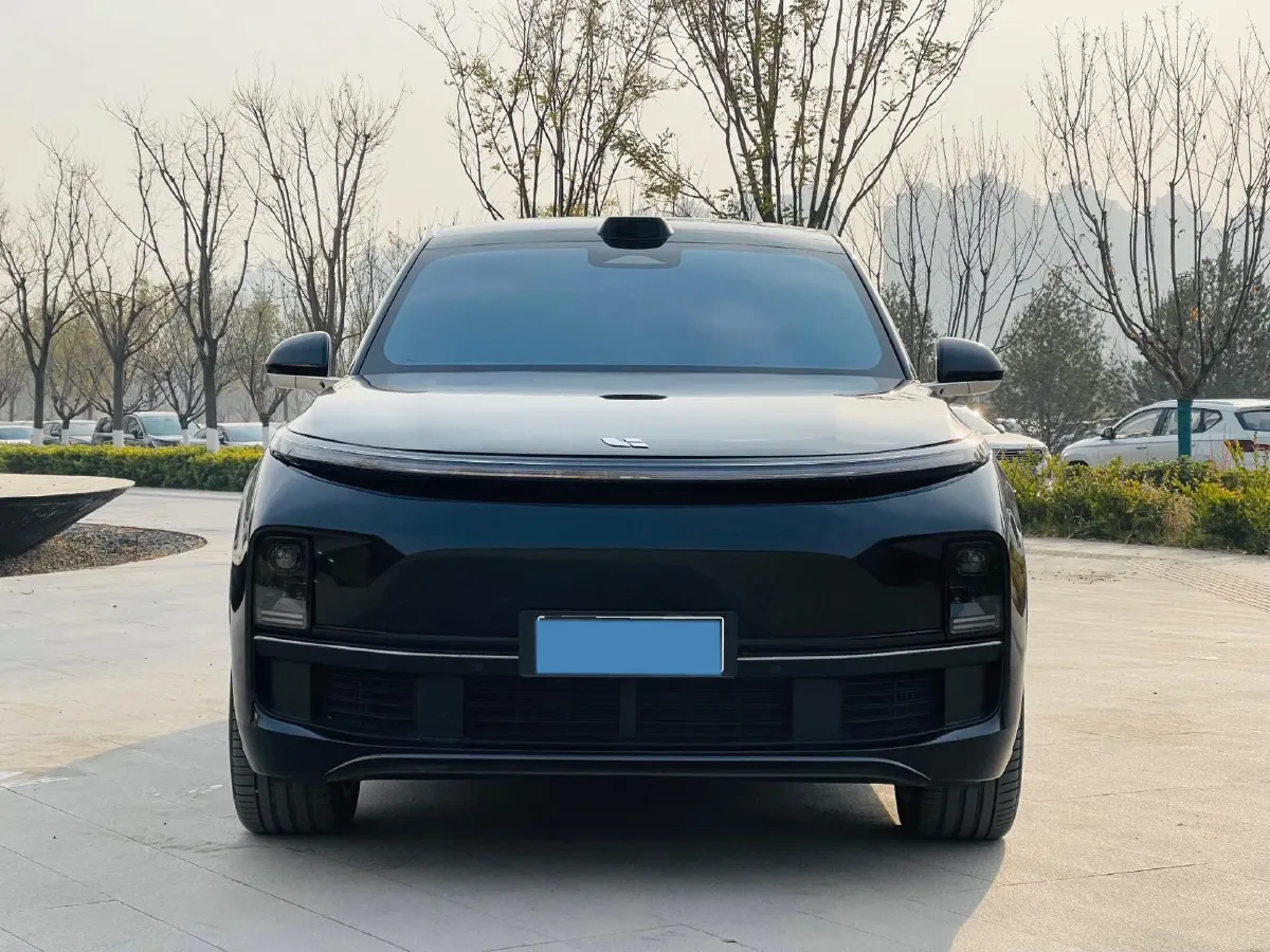 2024 Li L9 Range Extended 154HP REEV 52.3KWH,autocango,china used car exporter,china ev exporter,chinese used car exporter,chinese used ev exporter