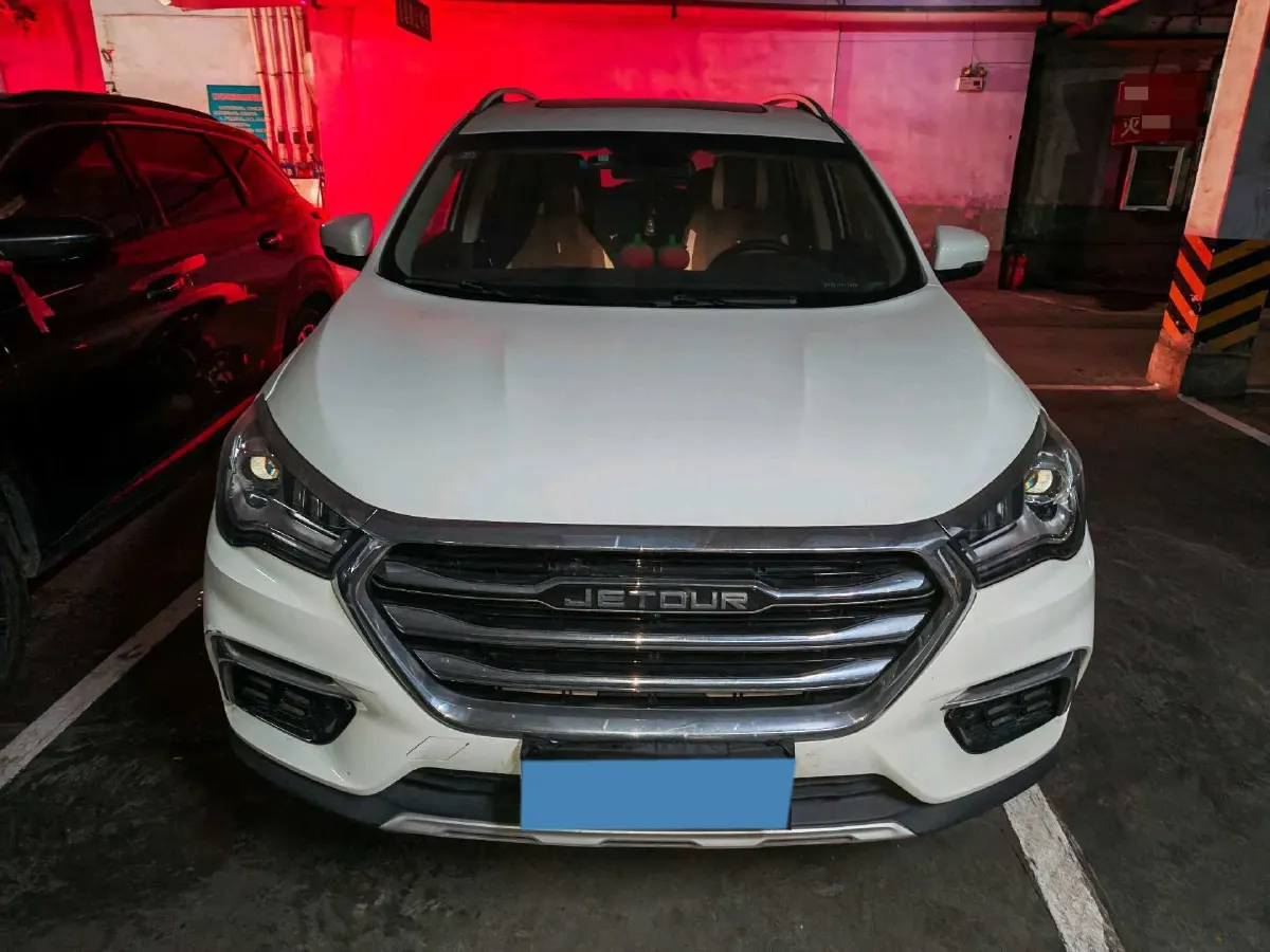 2019 Jetour X90 1.5T 147HP L4 8AT,autocango,china used car exporter,china ev exporter,chinese used car exporter,chinese used ev exporter