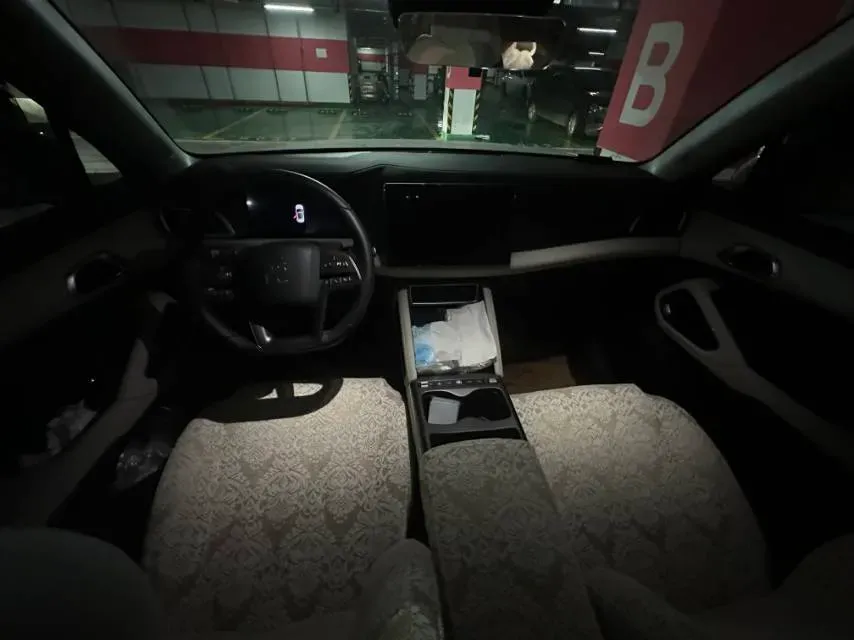 2025 BYD YuanUP BEV 45.12KWH,autocango,china used car exporter,china ev exporter,chinese used car exporter,chinese used ev exporter