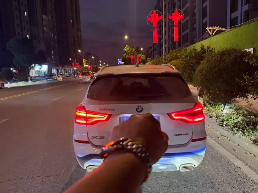 2021 BMW X3 2.0T 224HP L4 8AT,autocango,china used car exporter,china ev exporter,chinese used car exporter,chinese used ev exporter