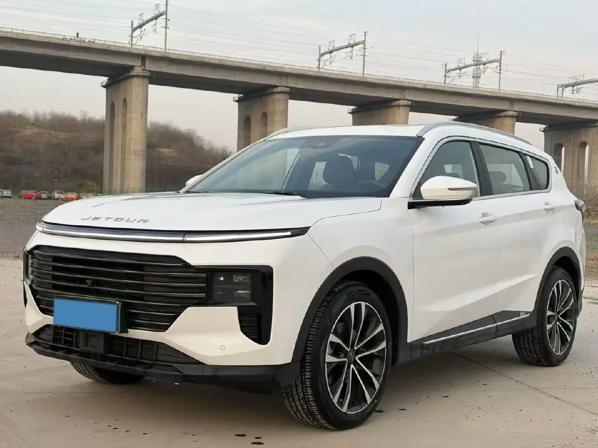 2025 Jetour X70 Plus 1.5T 184HP L4 7DCT,autocango,china used car exporter,china ev exporter,chinese used car exporter,chinese used ev exporter