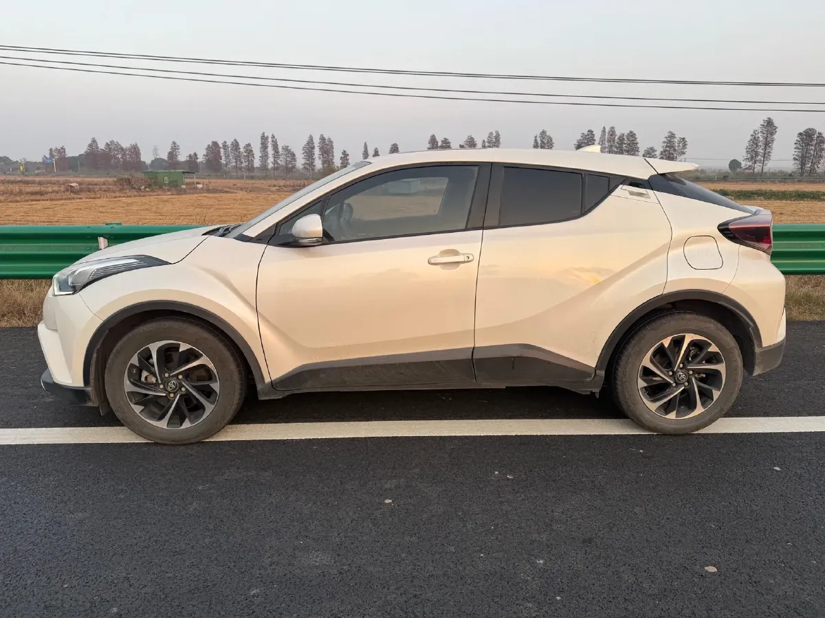 2021 Toyota Izoa 2.0L 171HP L4 CVT,autocango,china used car exporter,china ev exporter,chinese used car exporter,chinese used ev exporter