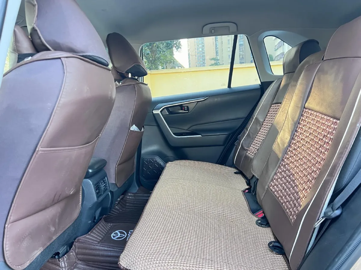 2023 Toyota RAV4 2.0L 171HP L4 CVT,autocango,china used car exporter,china ev exporter,chinese used car exporter,chinese used ev exporter