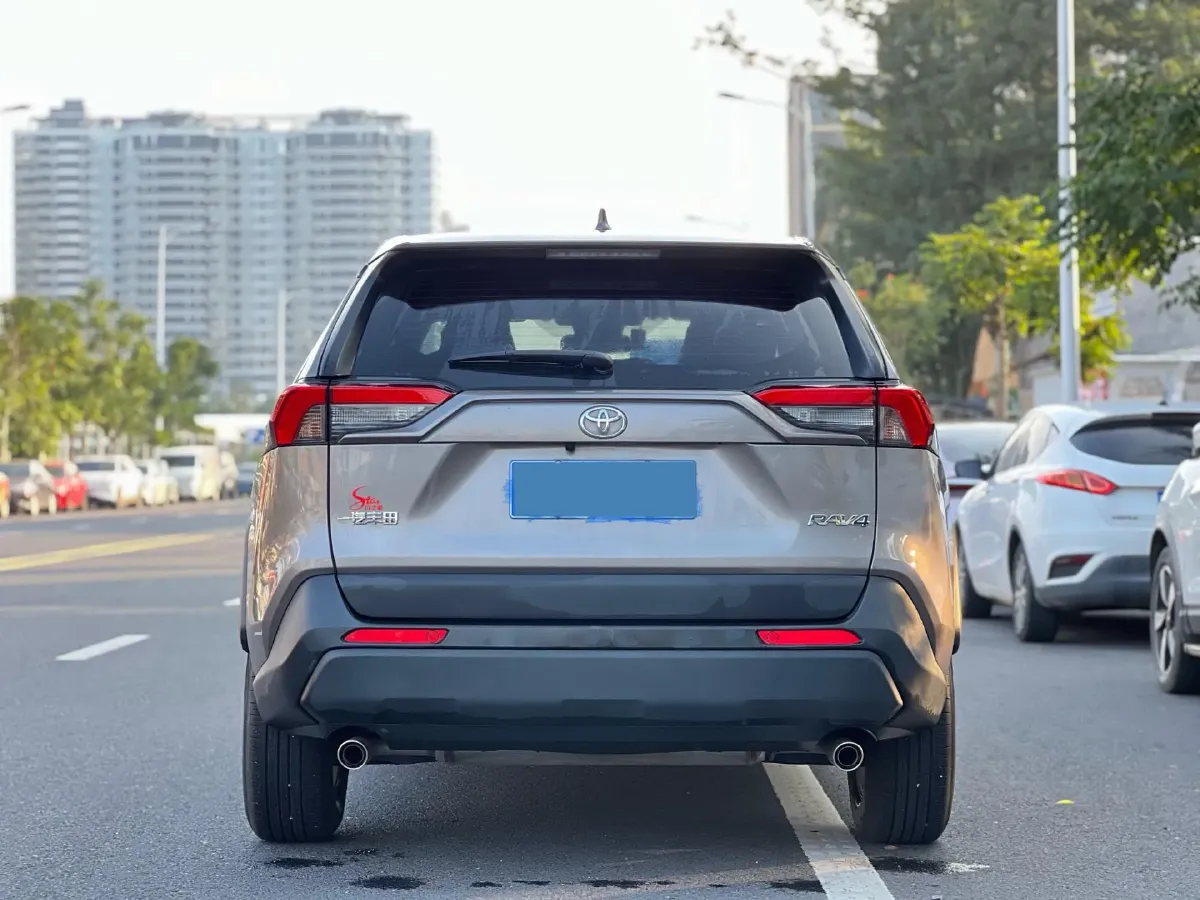 2023 Toyota RAV4 2.0L 171HP L4 CVT,autocango,china used car exporter,china ev exporter,chinese used car exporter,chinese used ev exporter