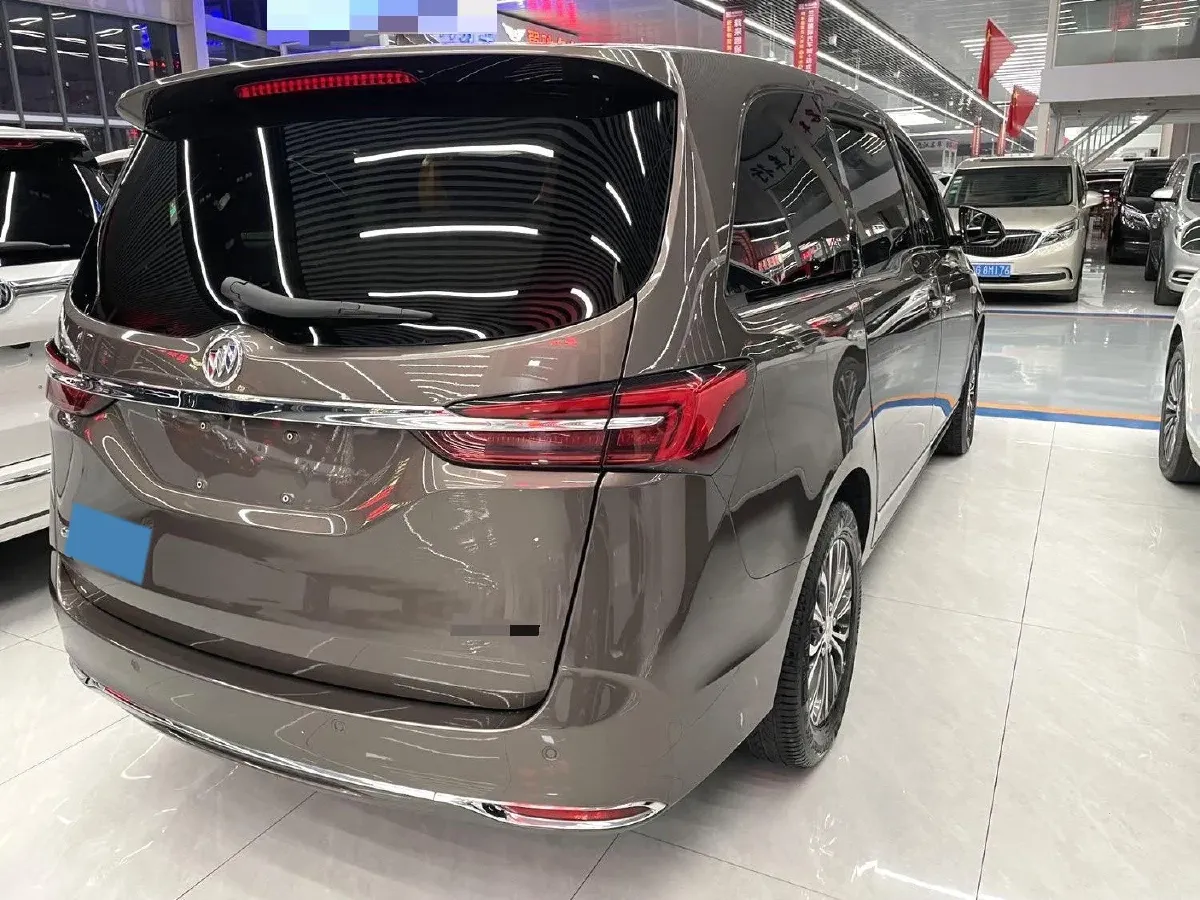 2022 Buick GL8 2.0T 237HP L4 9AT,autocango,china used car exporter,china ev exporter,chinese used car exporter,chinese used ev exporter