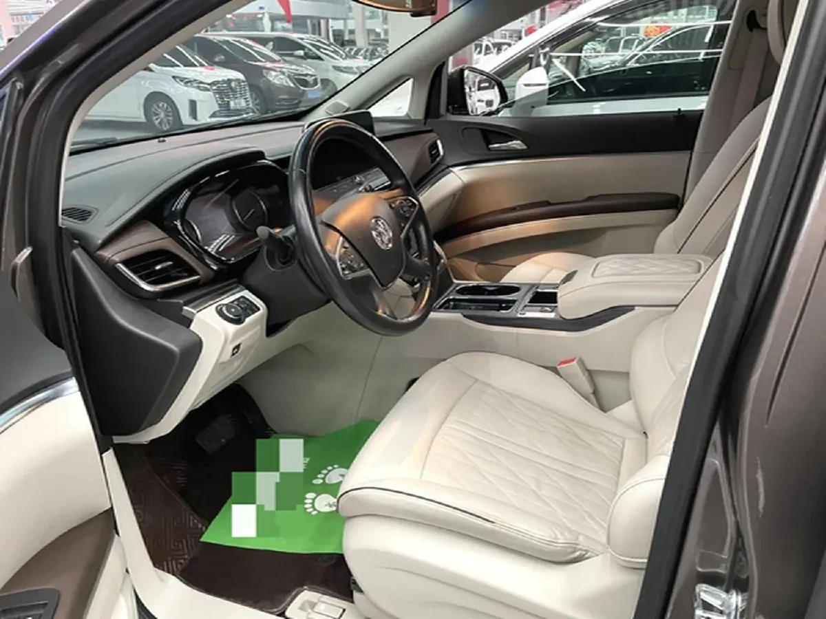 2022 Buick GL8 2.0T 237HP L4 9AT,autocango,china used car exporter,china ev exporter,chinese used car exporter,chinese used ev exporter