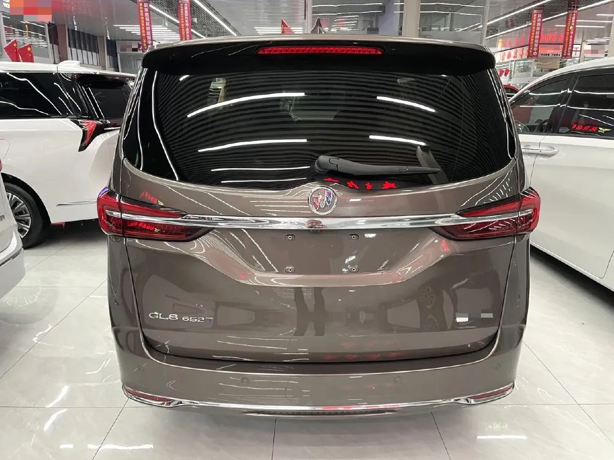 2022 Buick GL8 2.0T 237HP L4 9AT,autocango,china used car exporter,china ev exporter,chinese used car exporter,chinese used ev exporter