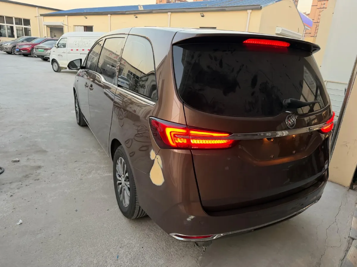 2020 Buick GL8 2.0T 237HP L4 9AT,autocango,china used car exporter,china ev exporter,chinese used car exporter,chinese used ev exporter