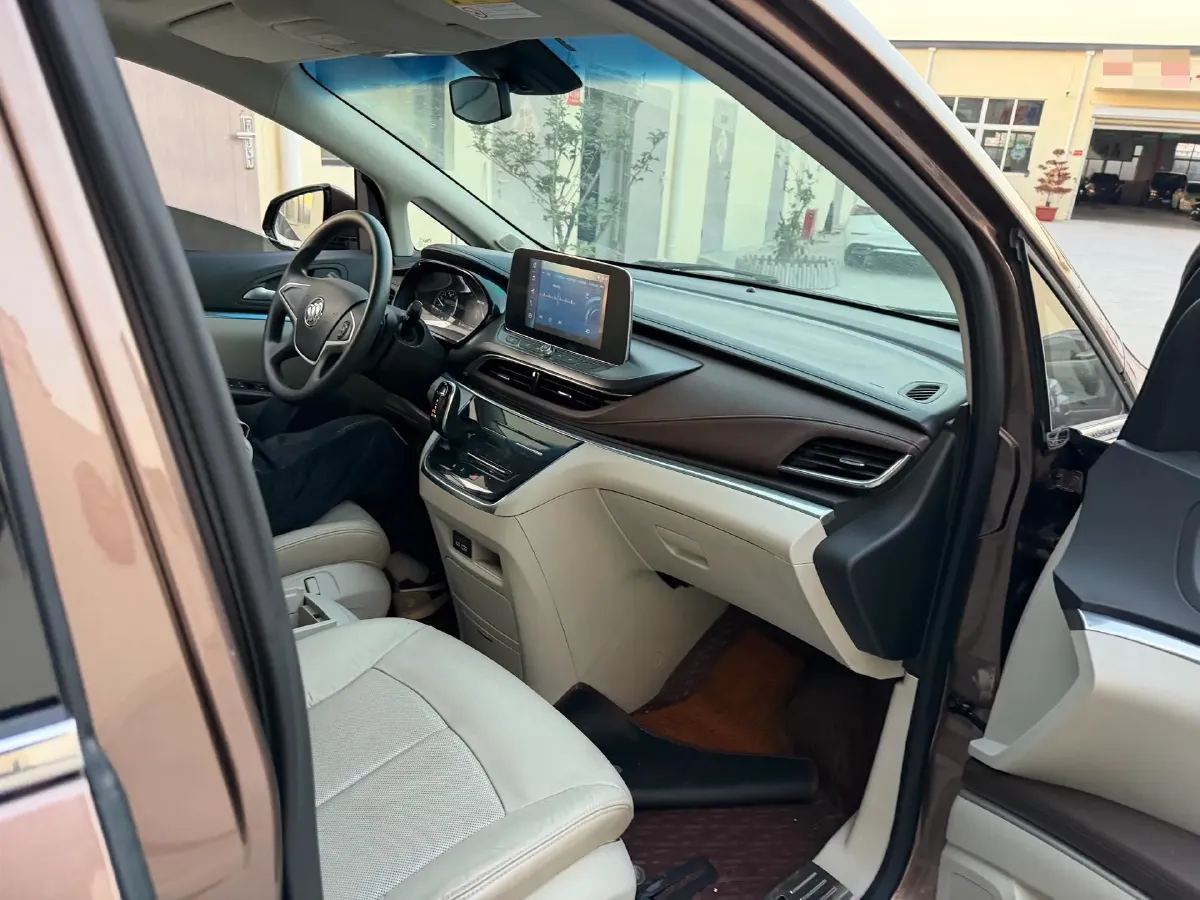 2020 Buick GL8 2.0T 237HP L4 9AT,autocango,china used car exporter,china ev exporter,chinese used car exporter,chinese used ev exporter
