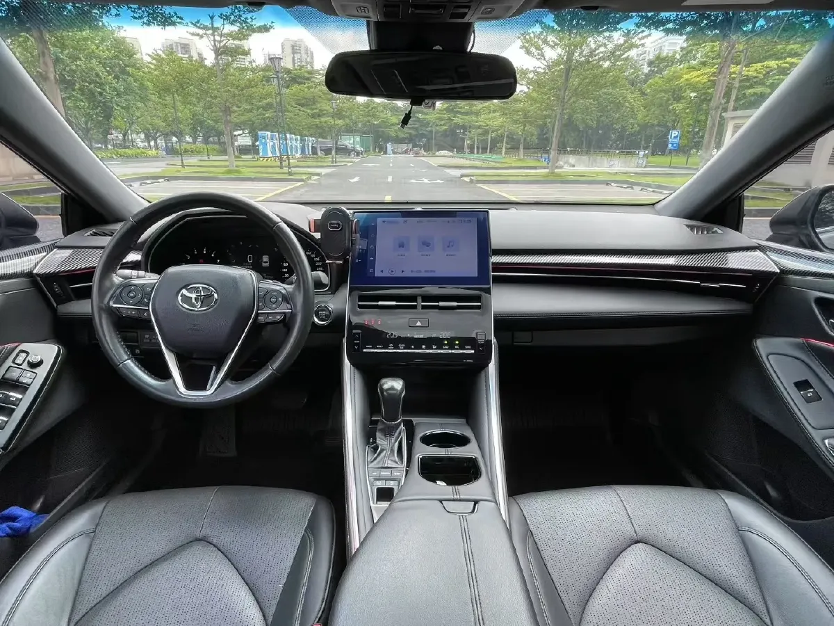 2022 Toyota Avalon 2.5L 209HP L4 8AT,autocango,china used car exporter,china ev exporter,chinese used car exporter,chinese used ev exporter
