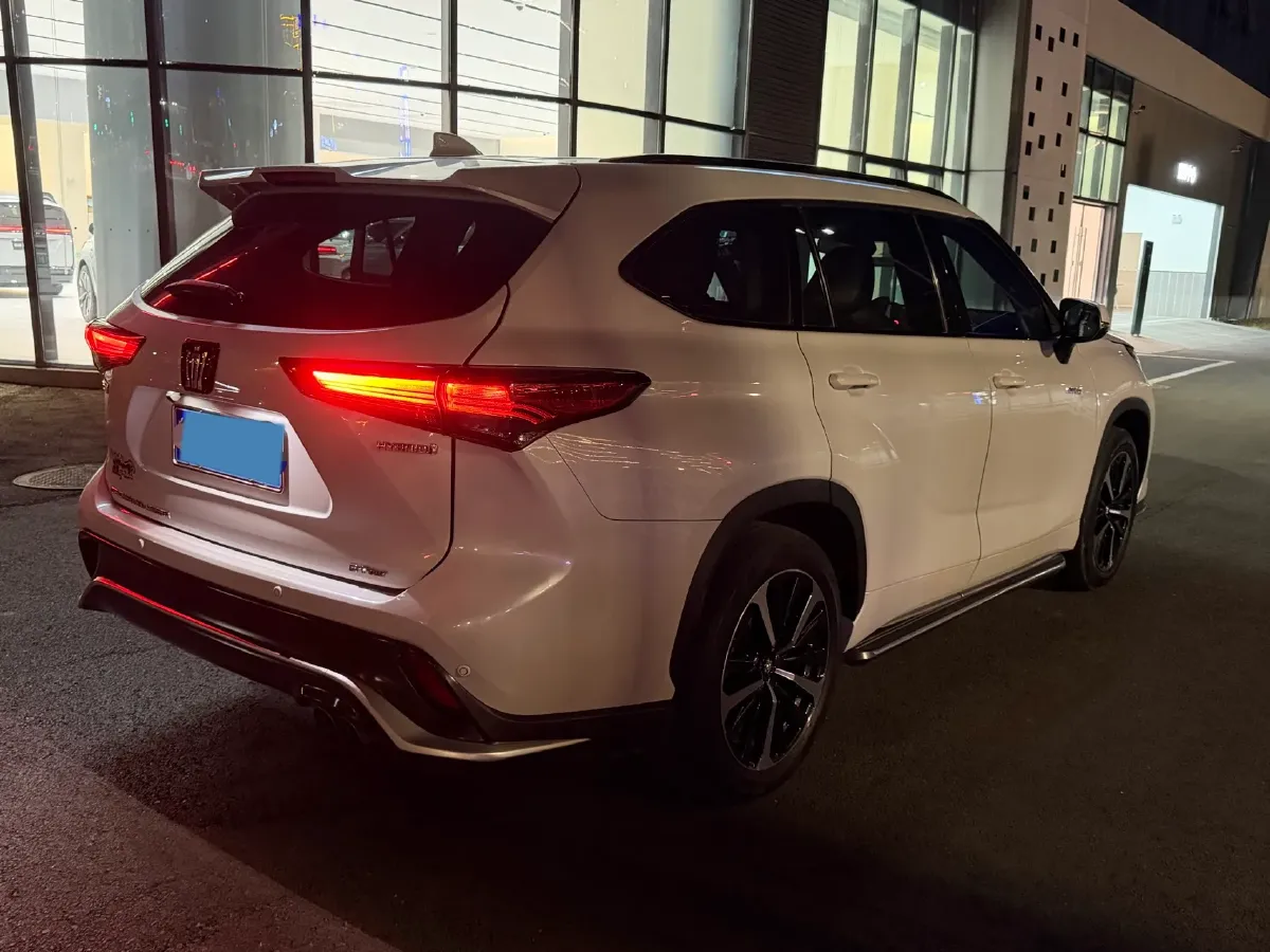 2022 Toyota Crown Kluger 2.5L 192HP L4 E-CVT Hybrid,autocango,china used car exporter,china ev exporter,chinese used car exporter,chinese used ev exporter