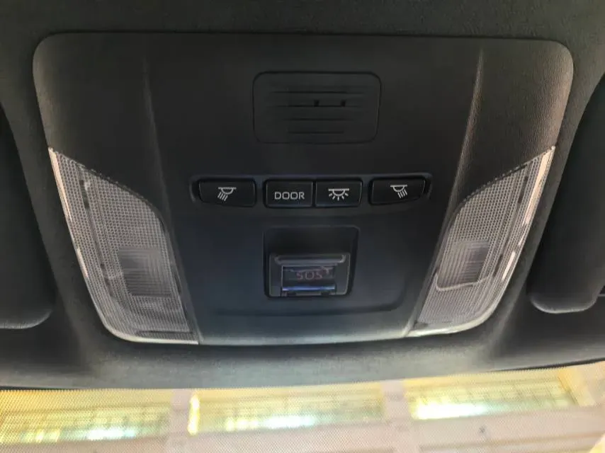 2022 Toyota Levin 1.5L 121HP L3 CVT,autocango,china used car exporter,china ev exporter,chinese used car exporter,chinese used ev exporter