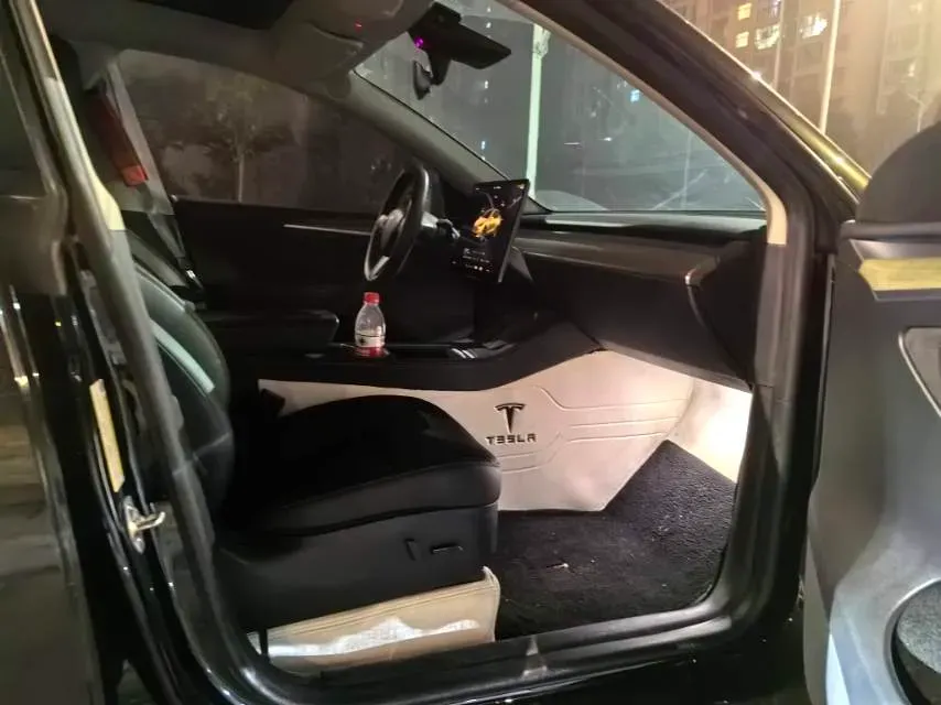 2022 Tesla Model Y BEV 60KWH,autocango,china used car exporter,china ev exporter,chinese used car exporter,chinese used ev exporter