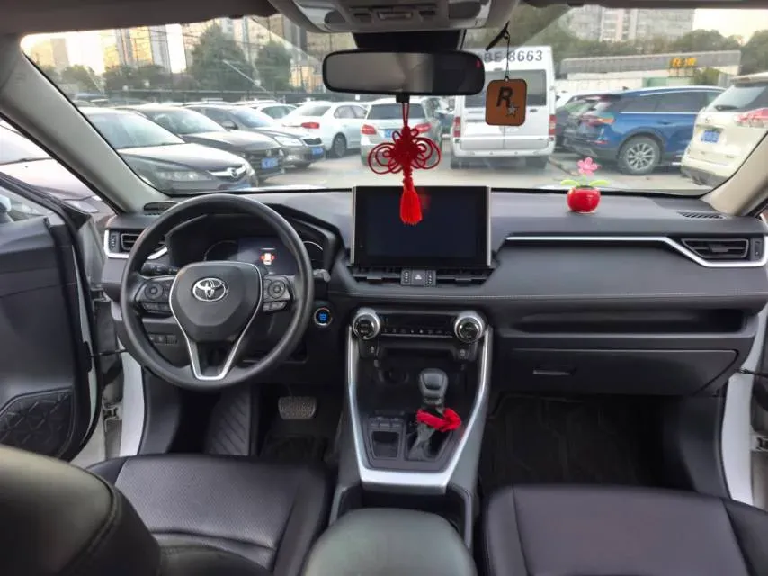 2022 Toyota RAV4 2.0L 171HP L4 CVT,autocango,china used car exporter,china ev exporter,chinese used car exporter,chinese used ev exporter