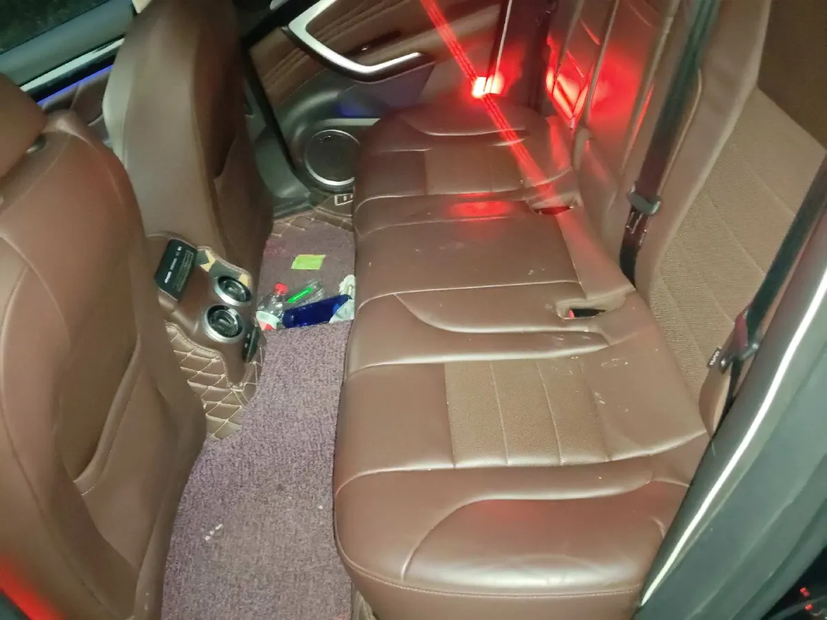 2017 WEY VV7 2.0T 234HP L4 7DCT,autocango,china used car exporter,china ev exporter,chinese used car exporter,chinese used ev exporter