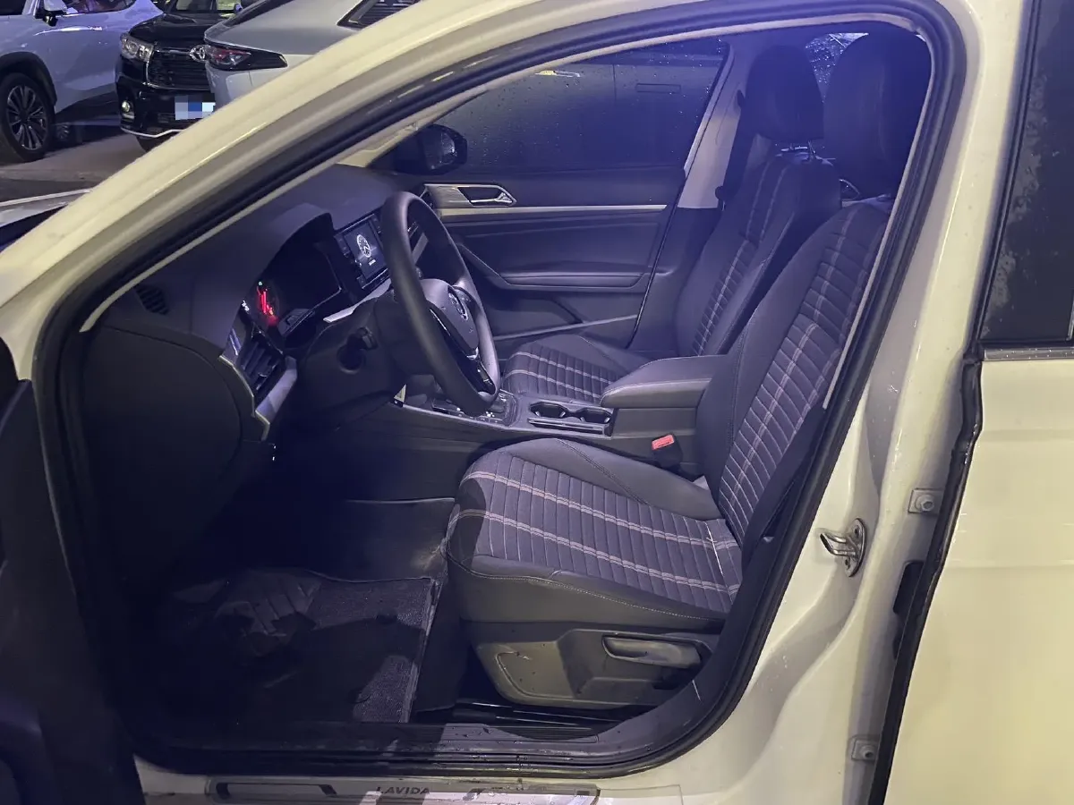 2019 Volkswagen Sagitar 1.2T 116HP L4 7DCT,autocango,china used car exporter,china ev exporter,chinese used car exporter,chinese used ev exporter