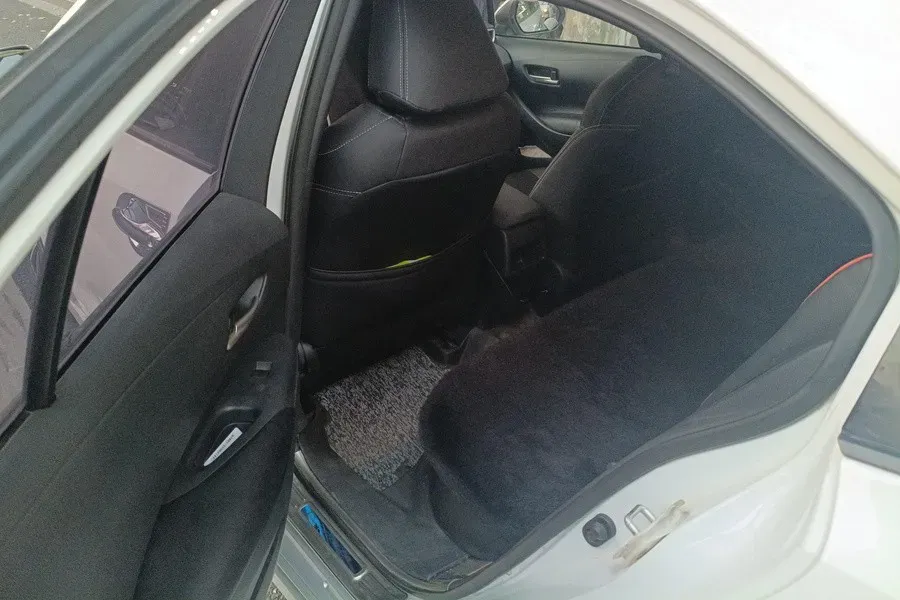 2021 Toyota Corolla 1.2T 116HP L4 CVT,autocango,china used car exporter,china ev exporter,chinese used car exporter,chinese used ev exporter