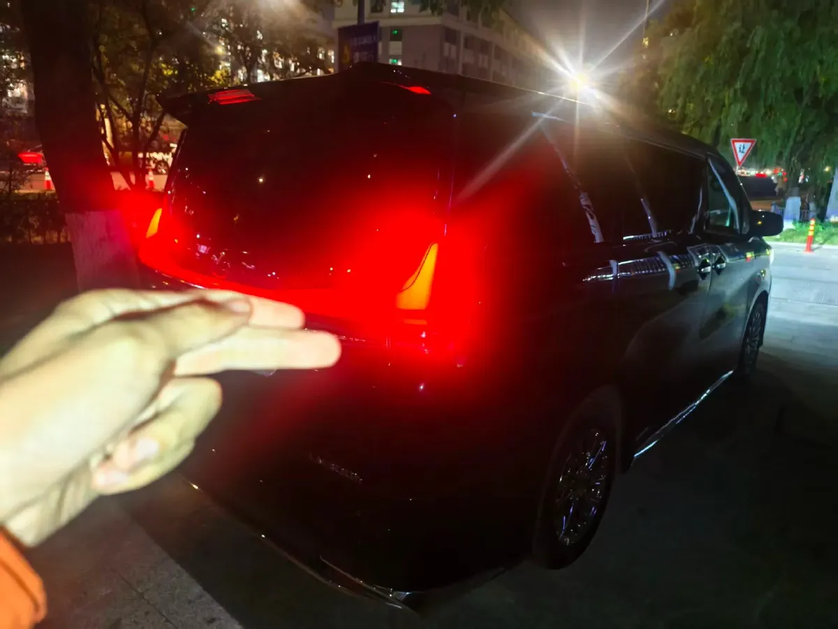 2019 Toyota Alphard 2.5L 117HP L4 E-CVT Hybrid,autocango,china used car exporter,china ev exporter,chinese used car exporter,chinese used ev exporter